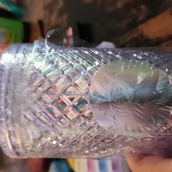 Starbucks Jeweled Bling 2022 Holiday Cold Iridescent Tumbler 24oz 🌟 🤩 - Picture 2 of 5